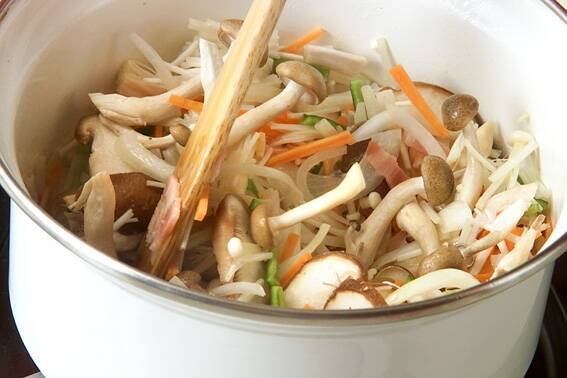 キノコたっぷりのスープの作り方の手順11