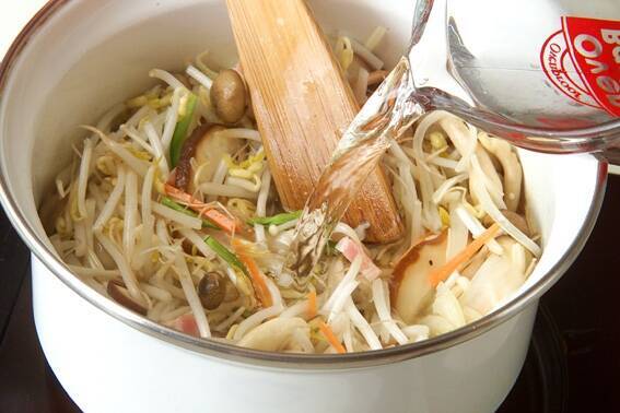 キノコたっぷりのスープの作り方の手順12