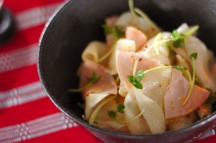 カブとハムのマリネ