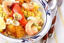 野菜と魚介の旨味たっぷり！満足パエリア