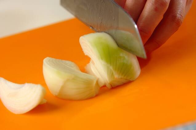 オニオンスープの作り方の手順1