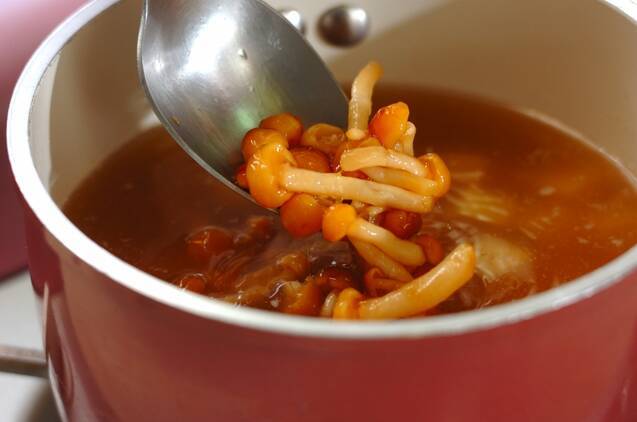 豆腐とナメコの中華スープの作り方の手順2