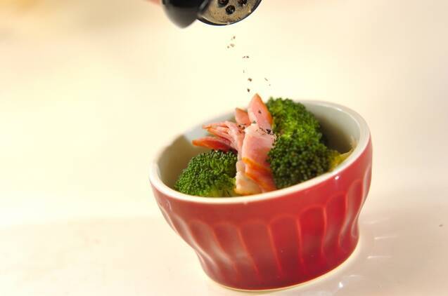 ブロッコリーの白ワイン蒸しの作り方の手順3