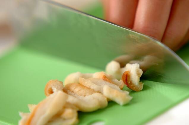 丸麩とキュウリのゴマ酢和えの作り方の手順1