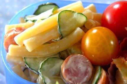 マカロニサラダ