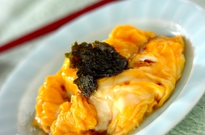 卵炒めののりしょうゆ和え 副菜 レシピ 作り方 E レシピ 料理のプロが作る簡単レシピ