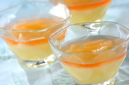 グレープフルーツとアセロラのゼリー