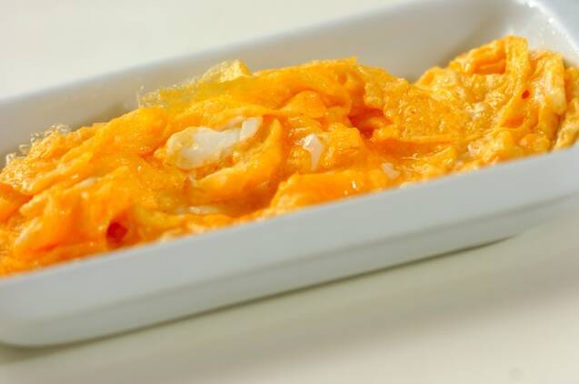 鶏とキヌサヤの卵炒めの作り方の手順2