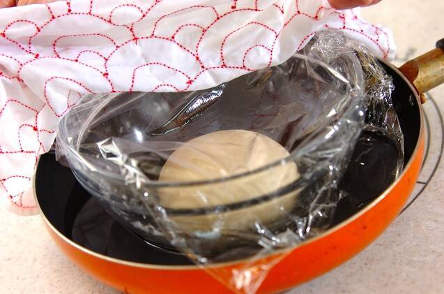 フライパンdeパンの作り方の手順4