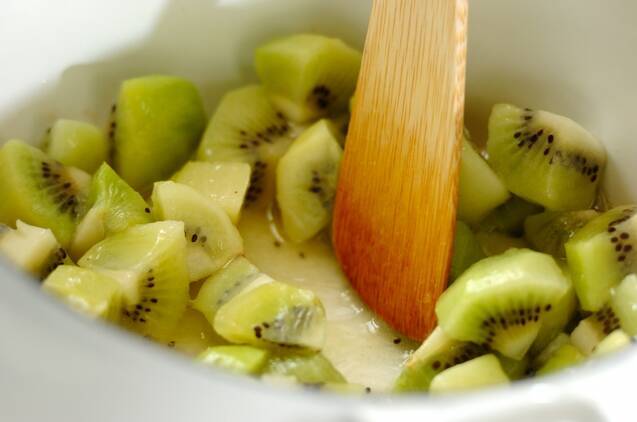 キウイジャムの作り方の手順1