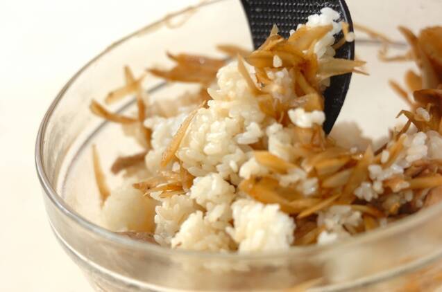 豚肉とゴボウの混ぜご飯の作り方の手順4