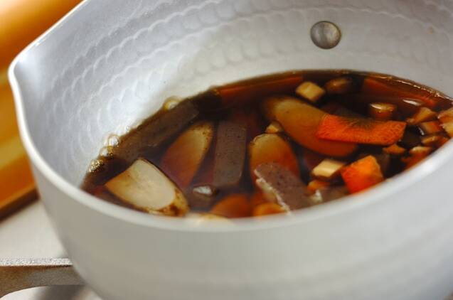 ゴボウとコンニャクの混ぜご飯の作り方の手順5