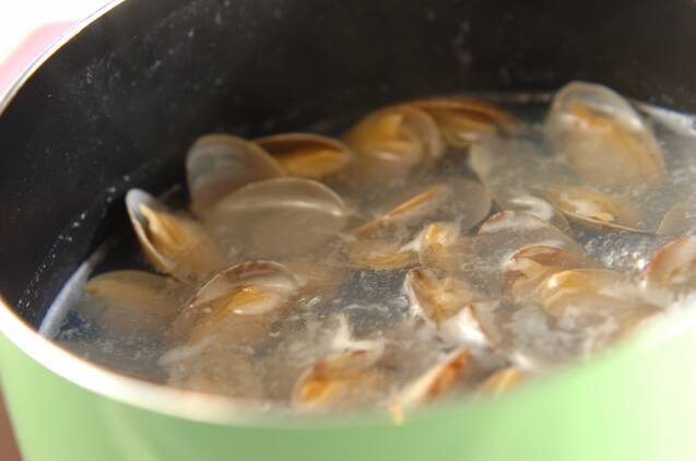 アサリとクレソンのスープの作り方の手順2