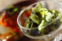 キュウリとワカメの酢の物