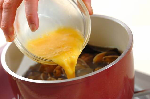 アサリと卵のトロミスープの作り方の手順3