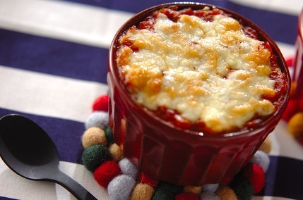 マッシュポテトとミートソースの重ね焼き