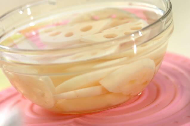 レンコンの中華炒めの作り方の手順1