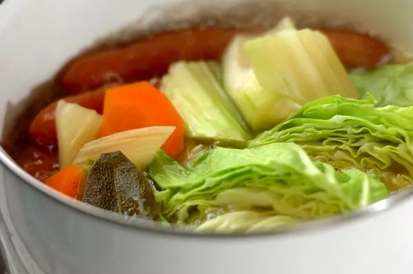 野菜を食べるスープ 基本のポトフの作り方1