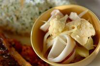 カリフラワーとイカのマリネ