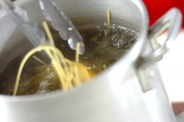 アサリのシンプルパスタの作り方1