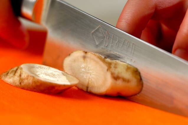 ゴボウのバターソテーの作り方の手順1