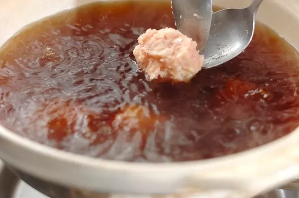 主役はキノコ！うまみたっぷりキノコ鍋の作り方1