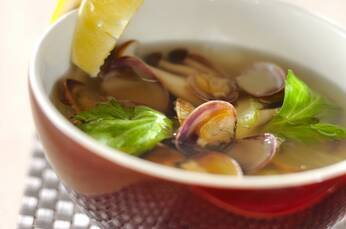 アサリのエスニックスープ