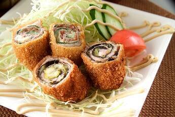 豚肉のチーズ巻きフライ