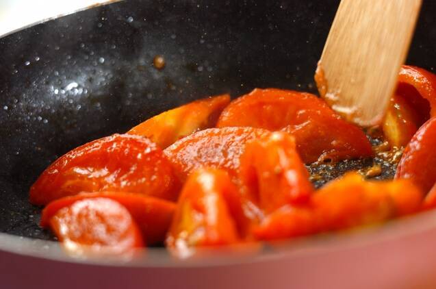 トマトと豚肉の卵炒めの作り方の手順3