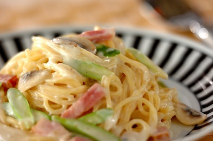 クリームパスタ