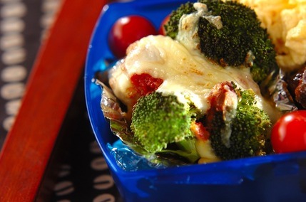 チキンとブロッコリーのオーブン焼き