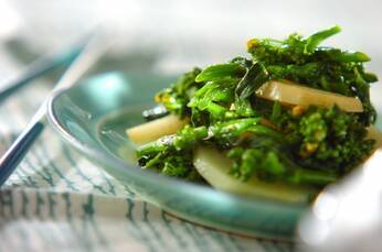 ジャガイモと菜の花の炒め物