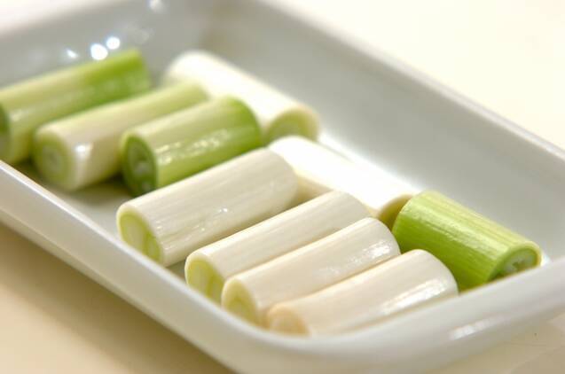 白ネギのマリネの作り方の手順1