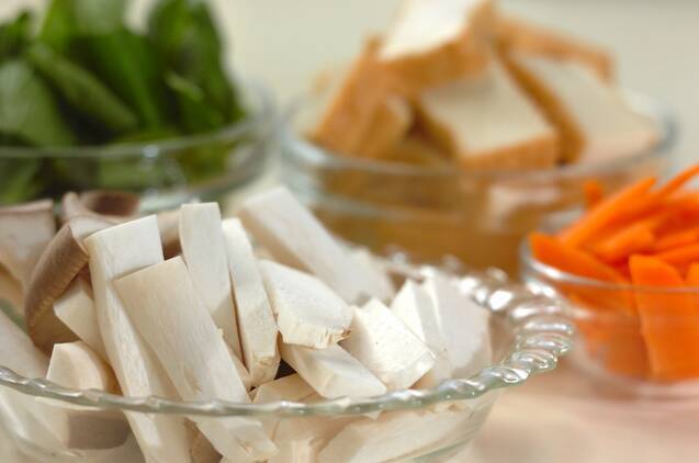 厚揚げとエリンギのヨーグルトみそ炒めの作り方の手順1