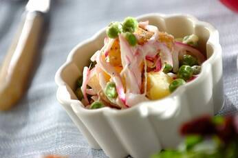 ジャガイモとグリンピースのサラダ