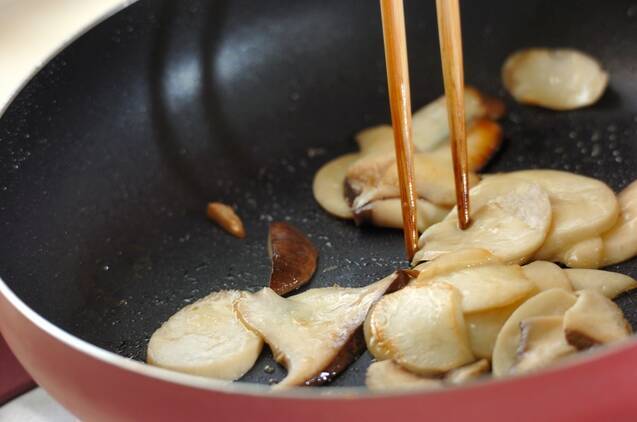 ホウレン草のウスターソテーの作り方の手順2