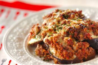 ナスのミートソースグラタン