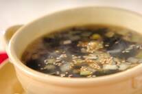 簡単！ネギが香ばしいワカメスープ