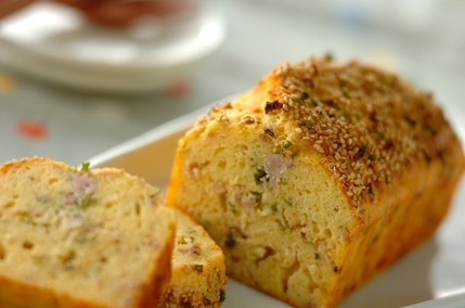 ネギみそそぼろのケークサレ