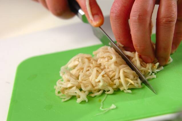 切干し大根とツナの煮物の作り方の手順1