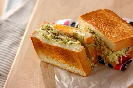 コールスロー風のりマヨサンドイッチ