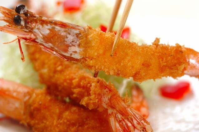 頭付きエビフライの作り方の手順5