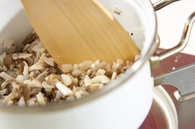 色々キノコのポタージュの作り方の手順3