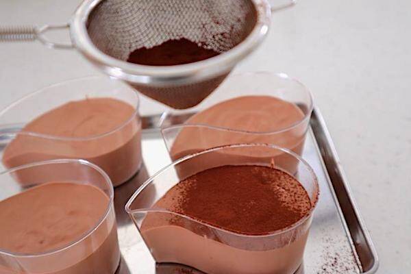 濃厚チョコムースの作り方の手順8