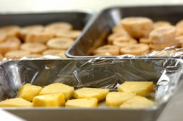 バナナとパイナップルのナイスクリームの作り方の手順1