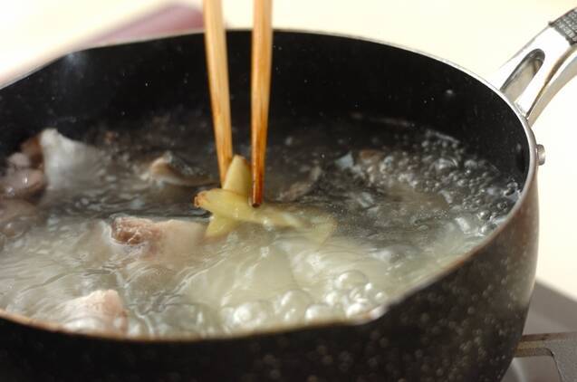 ぶりアラで失敗なし！基本のぶり大根の作り方の手順4