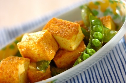 厚揚げのカレーチーズ炒め