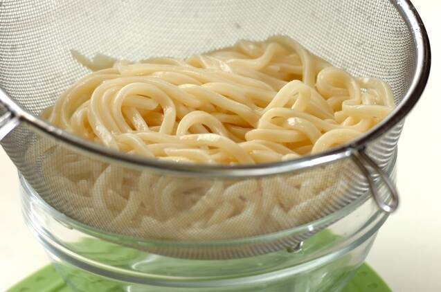時短で簡単！肉味噌うどん by山下 和美さんの作り方の手順2