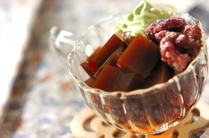 抹茶クリーム添えコーヒーカン