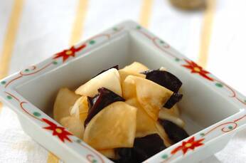 カブとキクラゲの黒酢和え